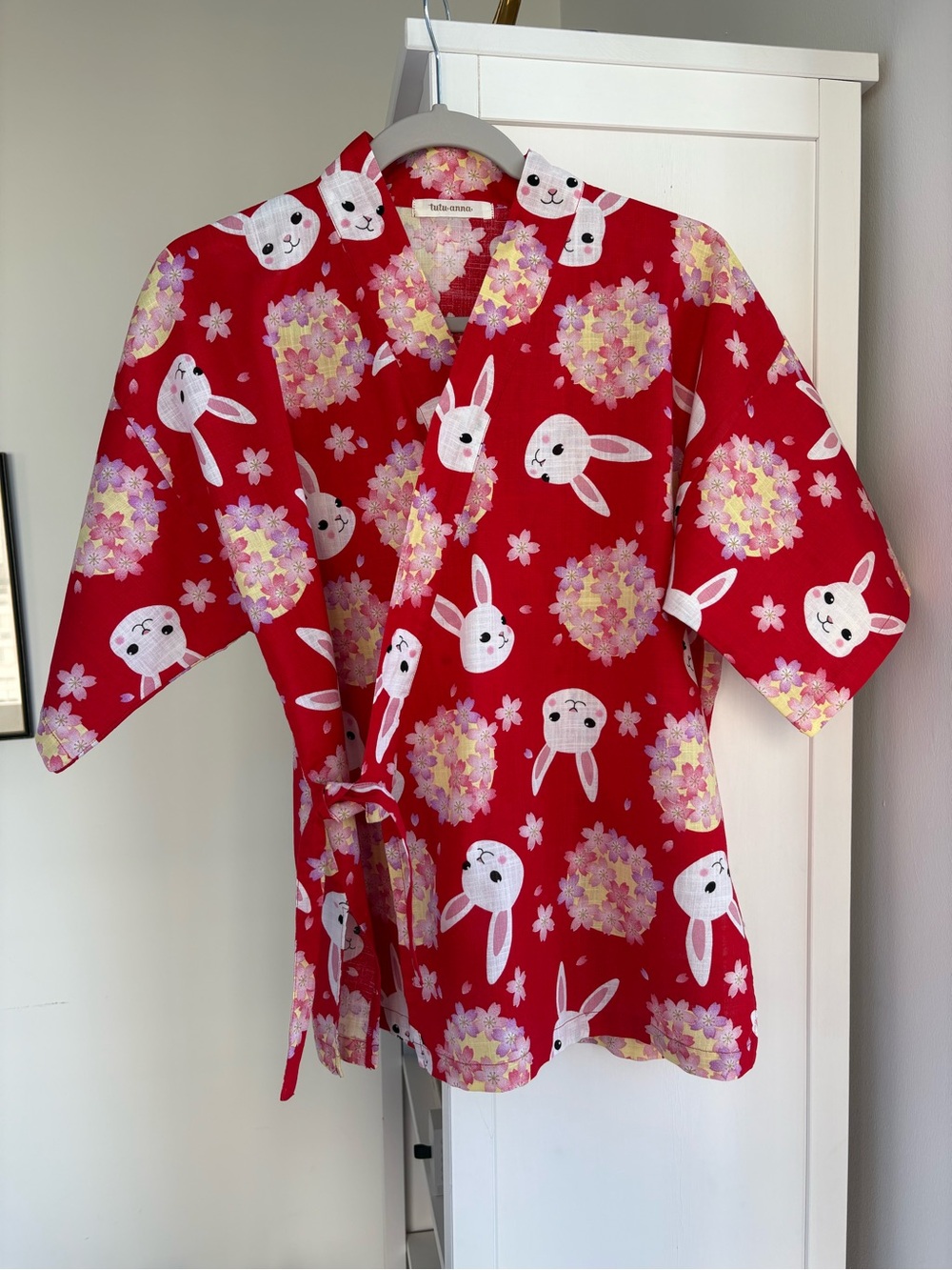 Tutu Anna Women’s Japanese Jinbei Top Red w/Bunny Print, Size M-L